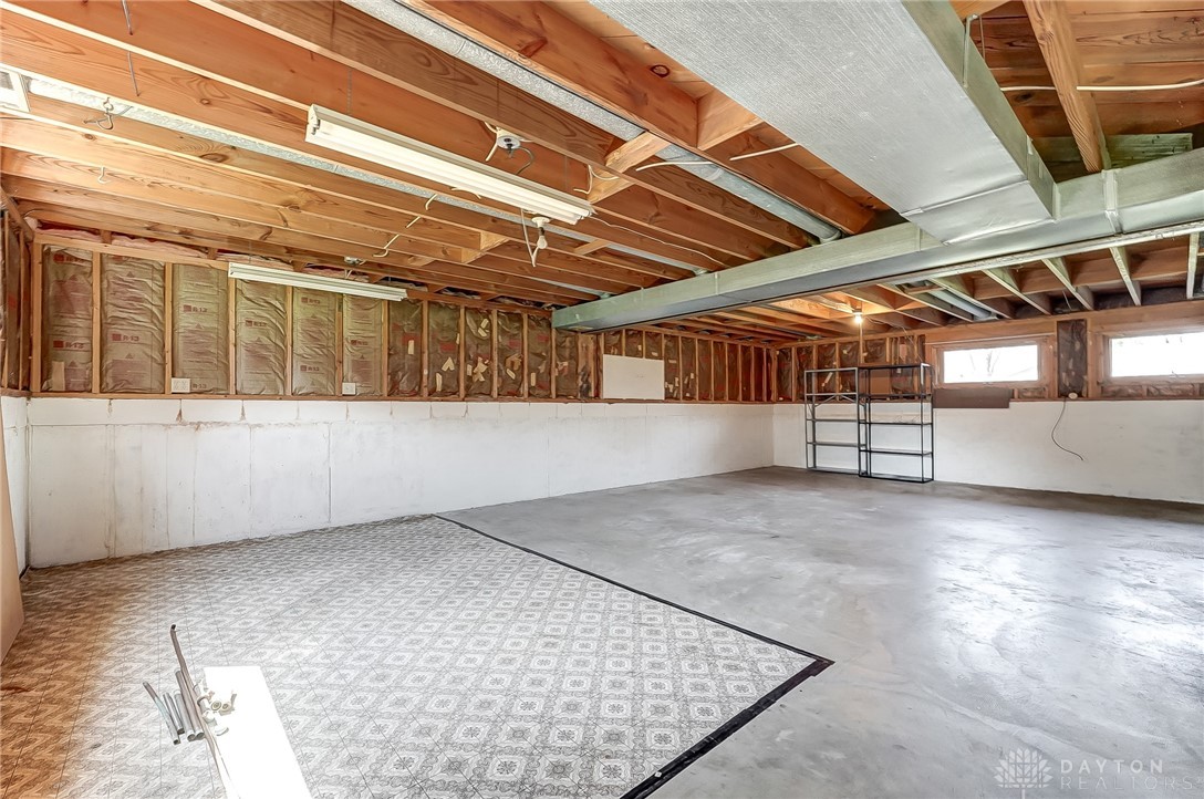 2210 Springmill Road Dayton, OH 45440 - Photo 43 of 55 Gallery Image 43