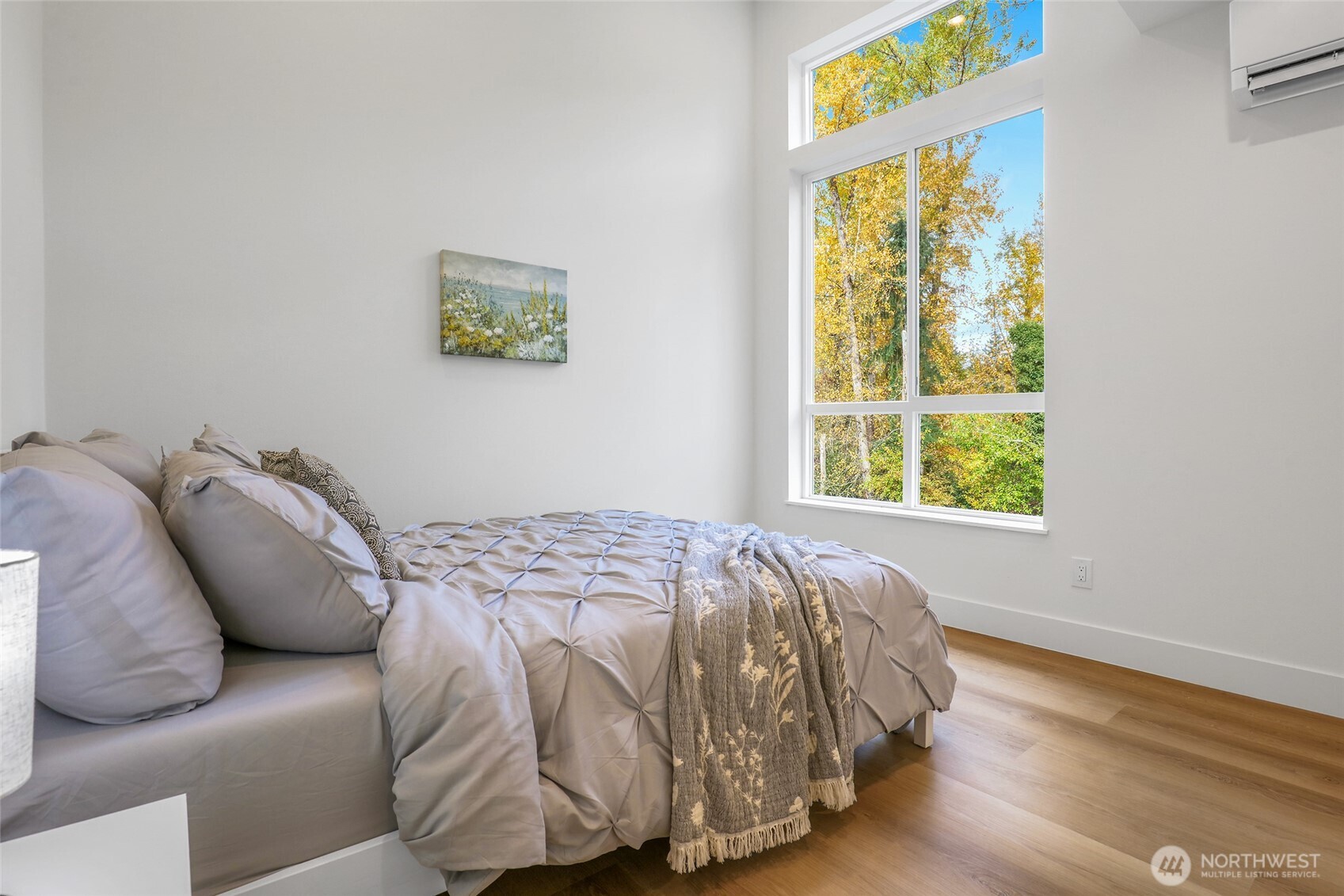 10628 East Riverside Drive Bothell, WA 98011 - Photo 11 of 26