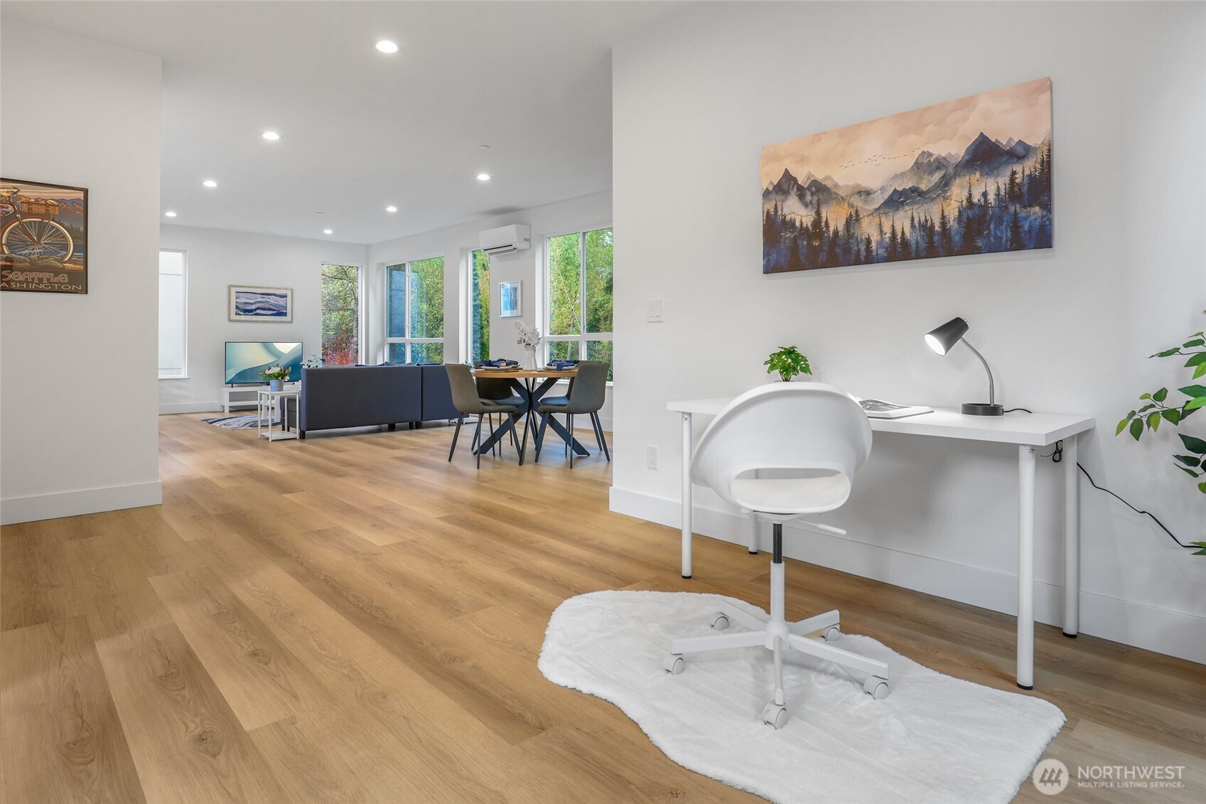 10628 East Riverside Drive Bothell, WA 98011 - Photo 16 of 26