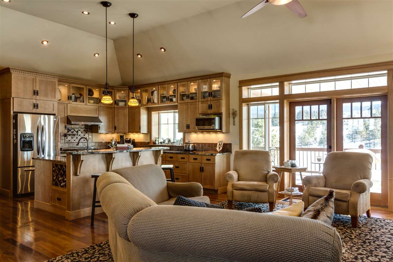 12625 East Tallman Road Chattaroy, WA 99003 - Photo 5 of 20 Gallery Image 5