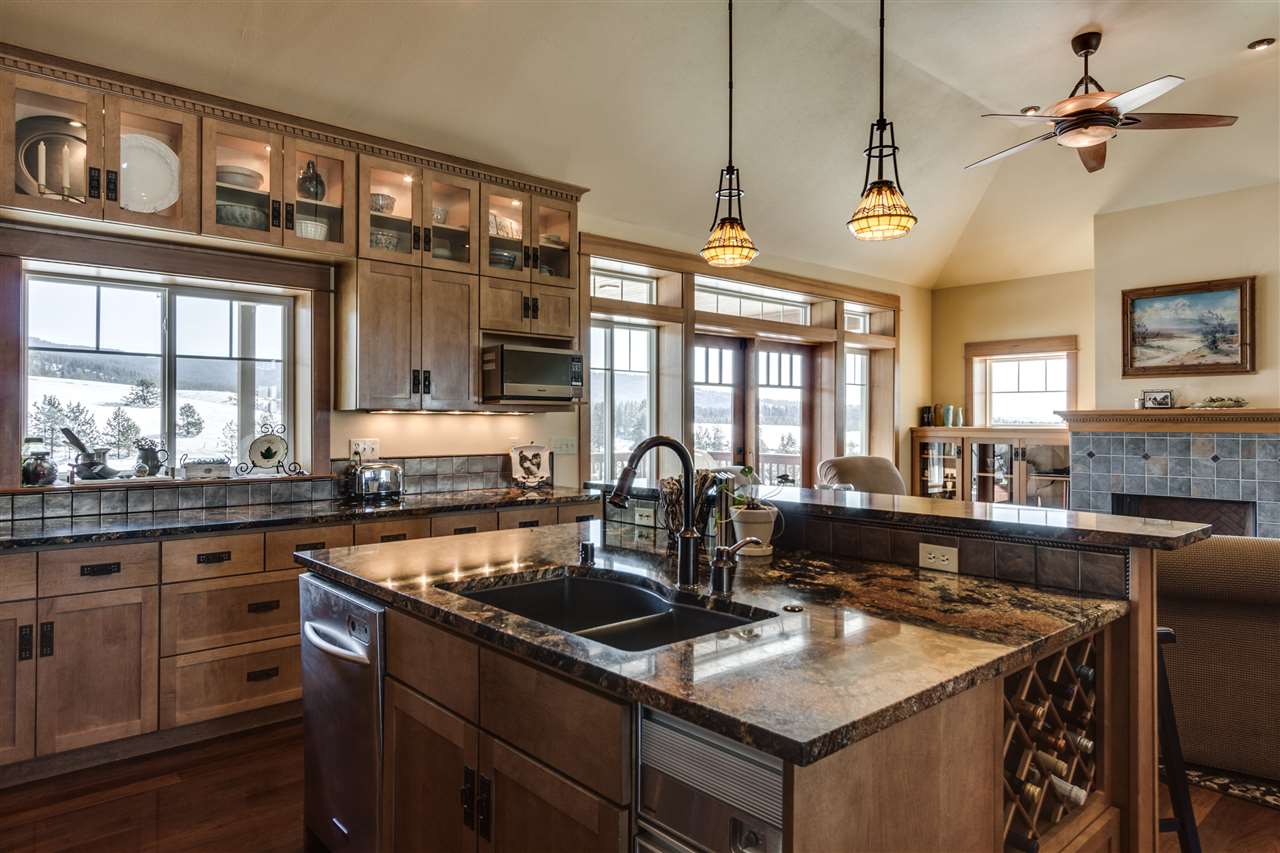 12625 East Tallman Road Chattaroy, WA 99003 - Photo 8 of 20 Gallery Image 8