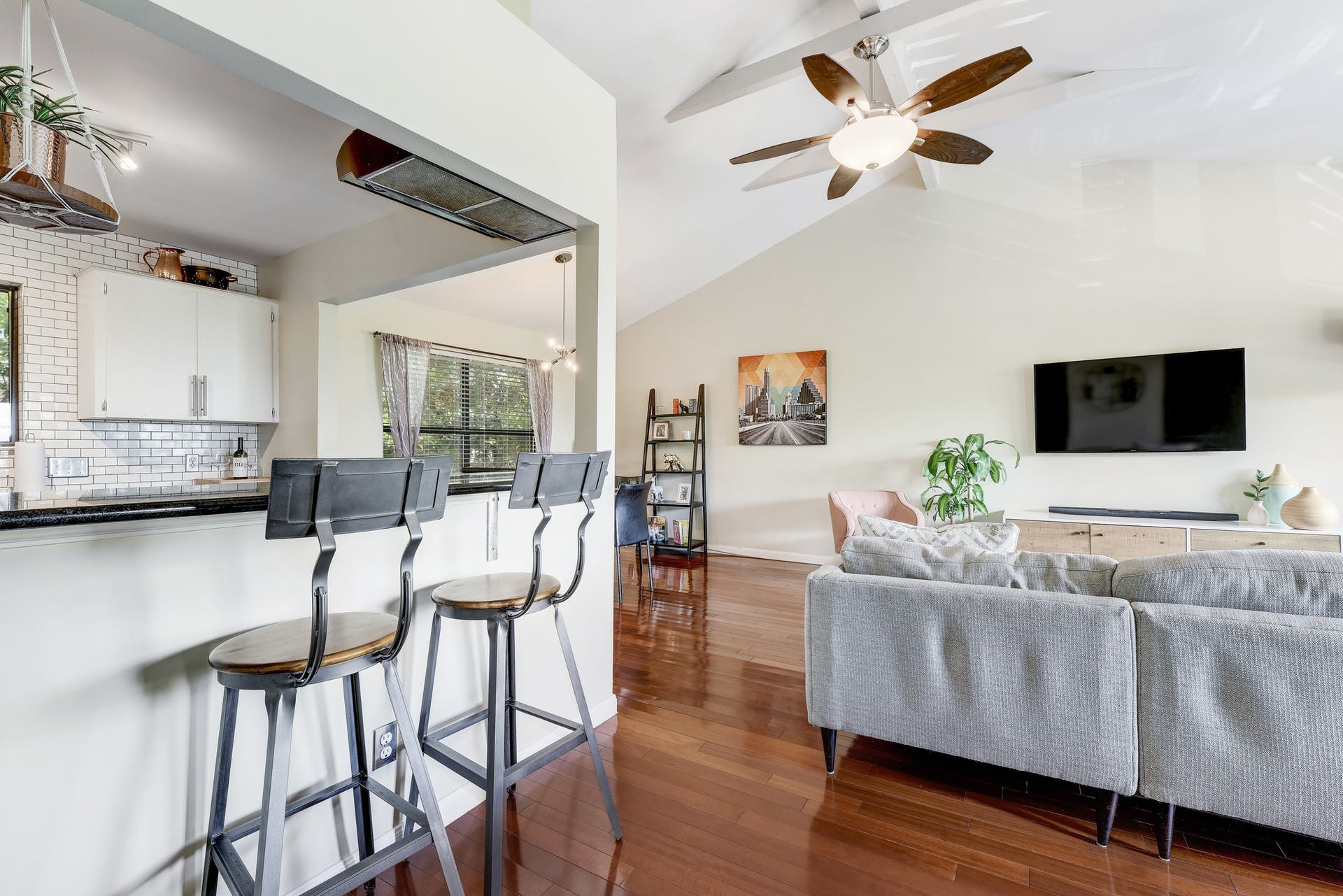 1100 Azie Morton Road, Unit 1102 Austin, TX 78704 - Photo 5 of 26