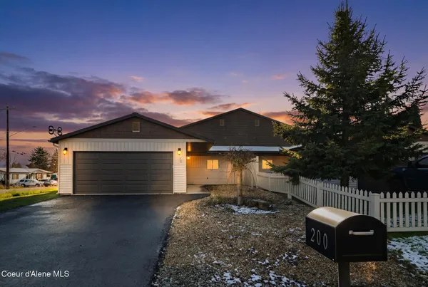 $449,000 | 200 Brittany Loop, Kootenai, ID 83864