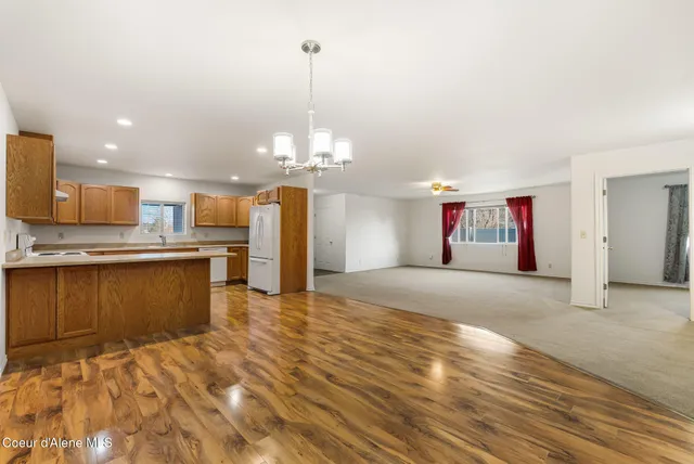 $475,000 | 200 Brittany Loop, Kootenai, ID 83864