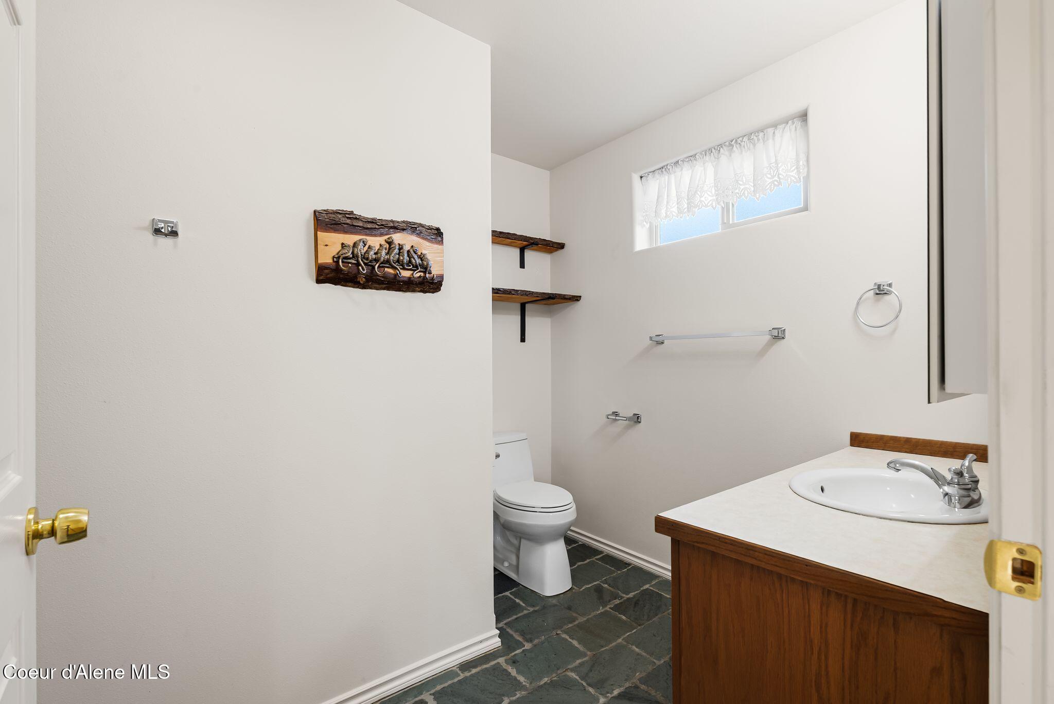 200 Brittany Loop Kootenai, ID 83864 - Photo 25 of 41 24_DSC05852