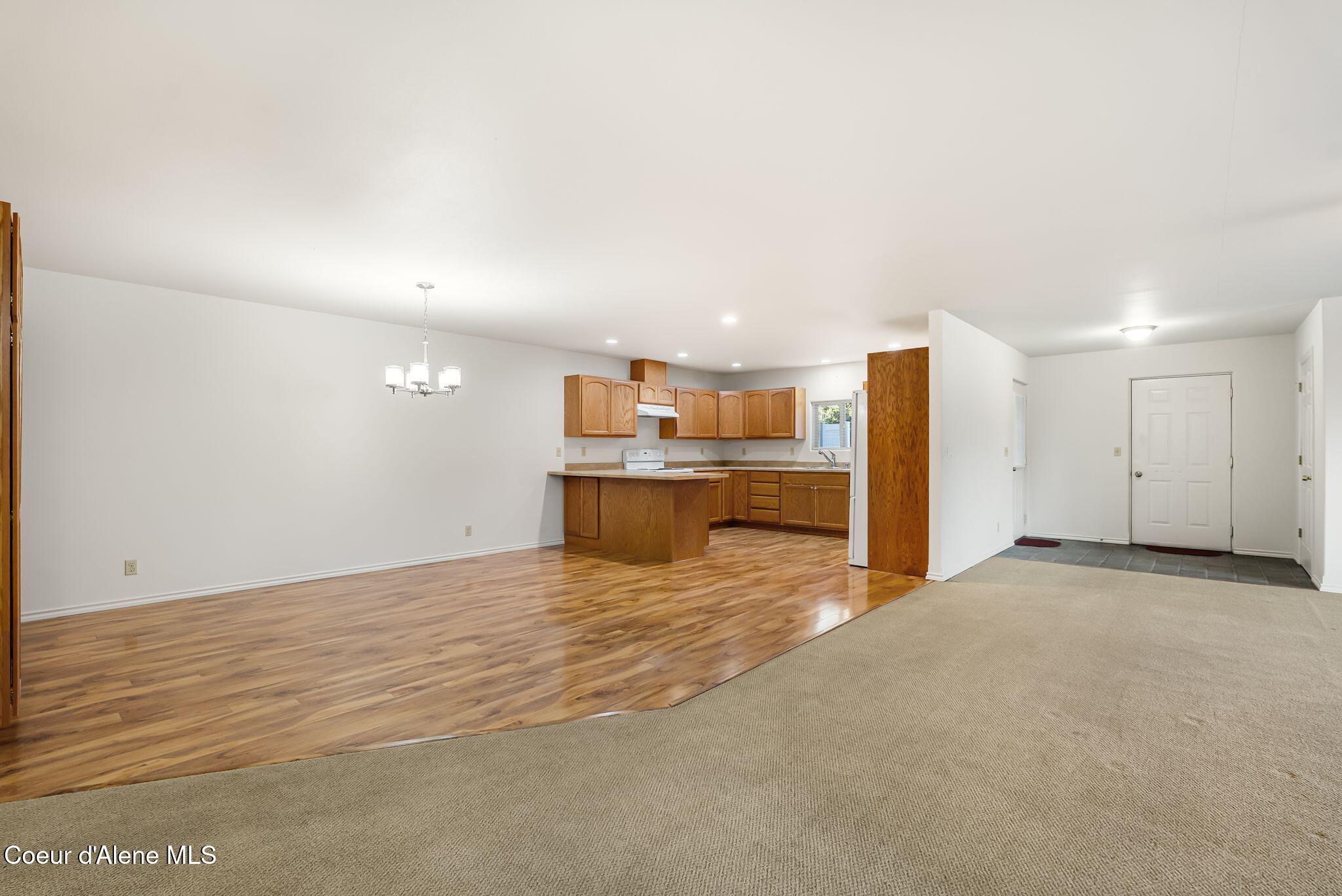 200 Brittany Loop Kootenai, ID 83864 - Photo 10 of 30 11_DSC05767