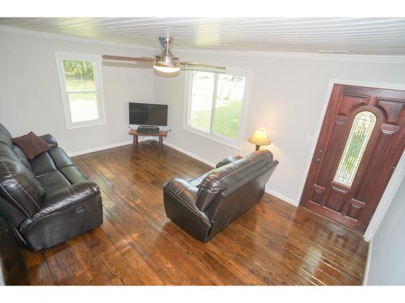 9556 North Spades Road Sunman, IN 47041 - Photo 11 of 34 Gallery Image 11