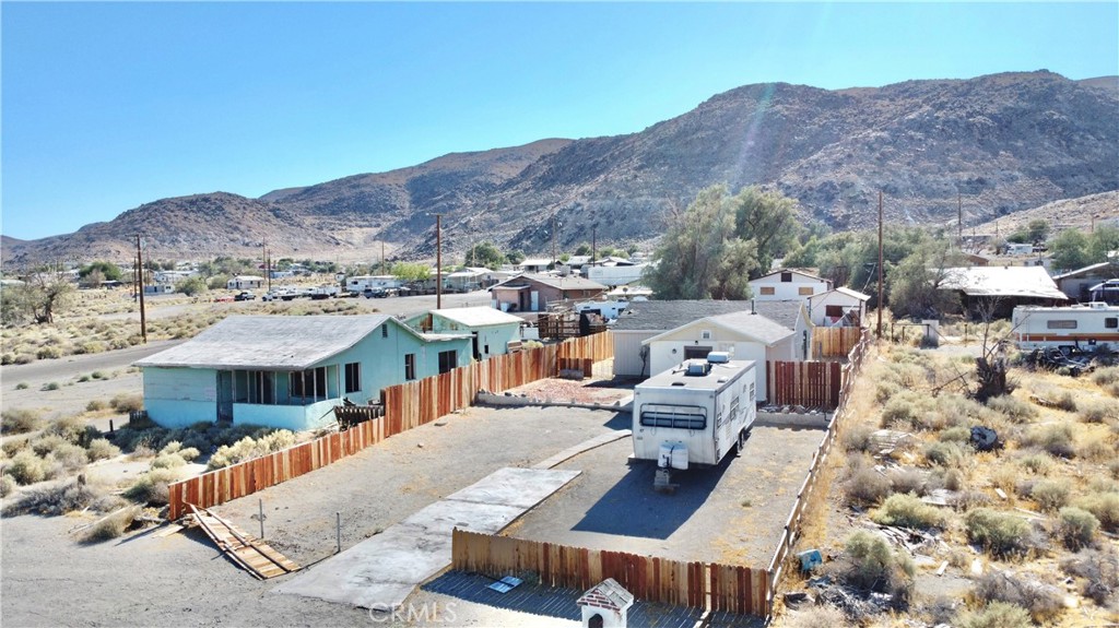 82414 3rd Street Trona, CA 93562 - Photo 6 of 24 Right side of house