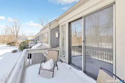 $215,000 | 289 Heritage Village, Unit C, Southbury, CT 06488