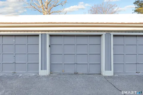 $215,000 | 289 Heritage Village, Unit C, Southbury, CT 06488