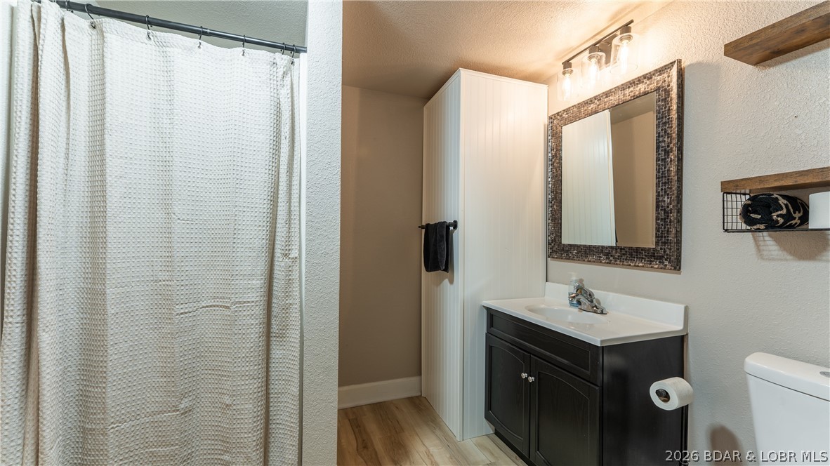 1718 South Aurora Street Eldon, MO 65026 - Photo 17 of 41 Guest Bathroom