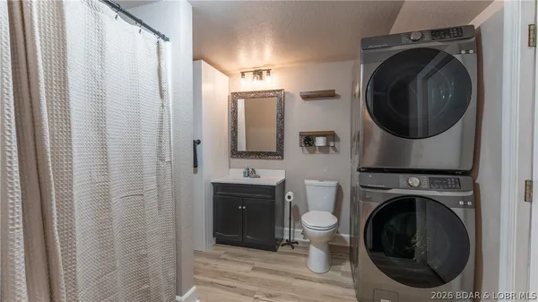 $289,900 | 1718 South Aurora Street, Eldon, MO 65026