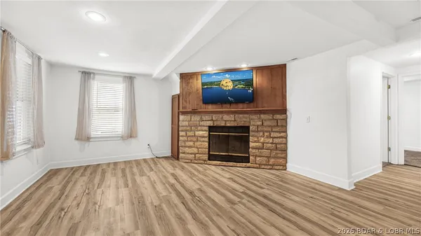 $289,900 | 1718 South Aurora Street, Eldon, MO 65026