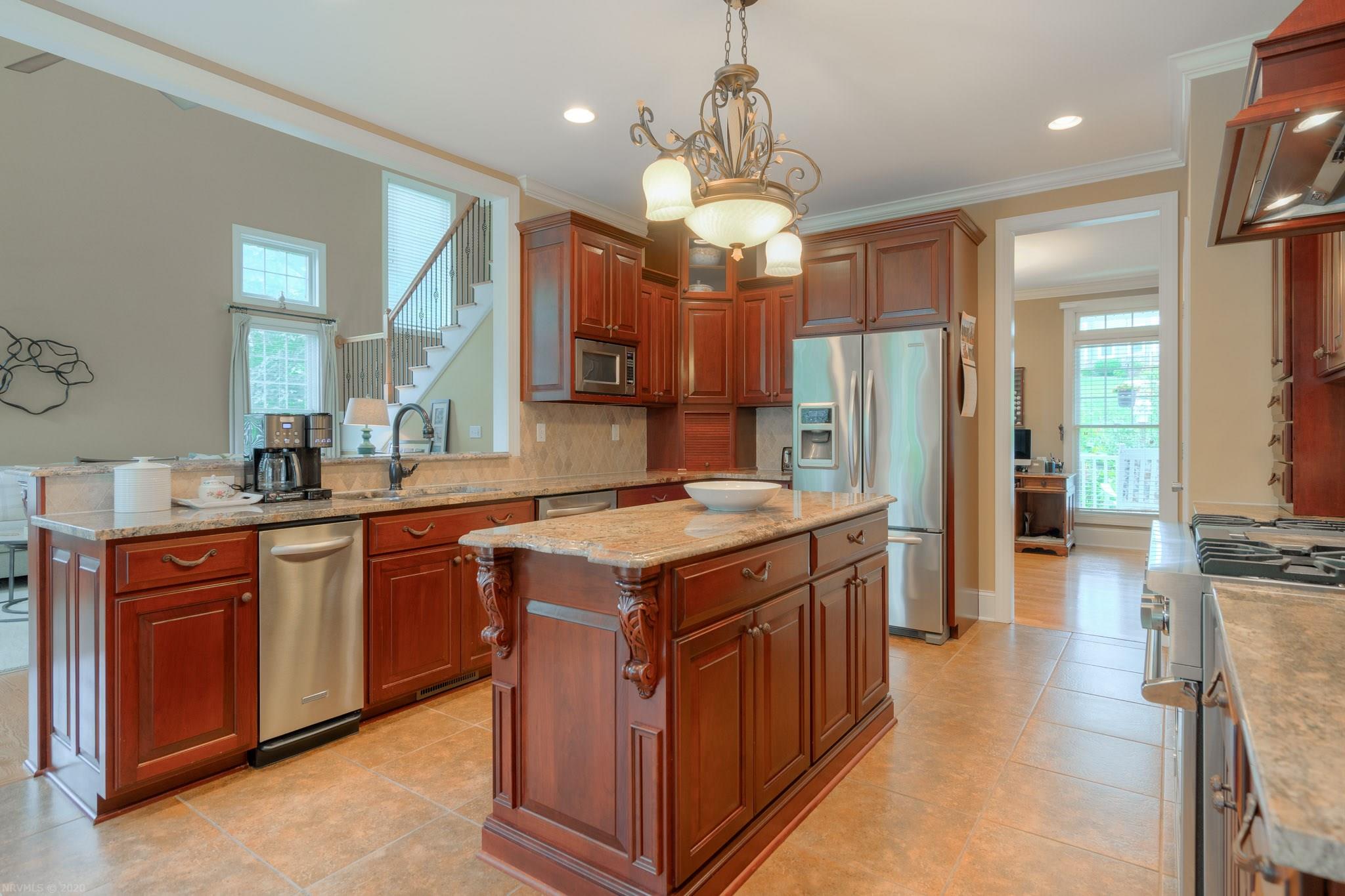 1061 Green Ridge Road Christiansburg, VA 24073 - Photo 24 of 70 Gallery Image 24