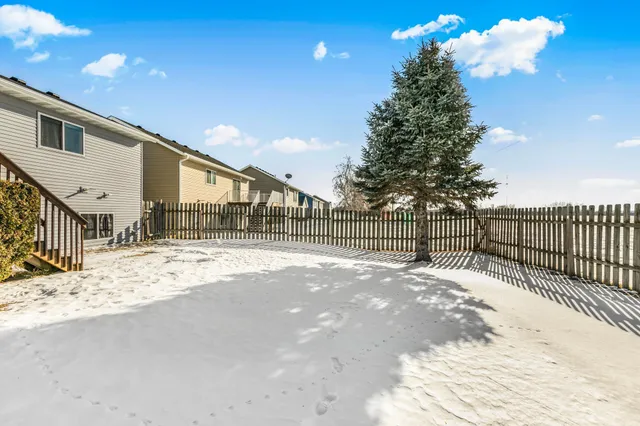 $300,000 | 1161 Yellowstone Avenue, St. Cloud, MN 56303