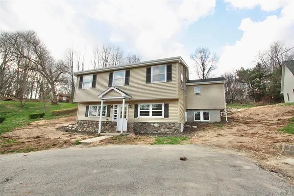 $429,000 | 12 Clove Road, Salisbury Mills, NY 12577