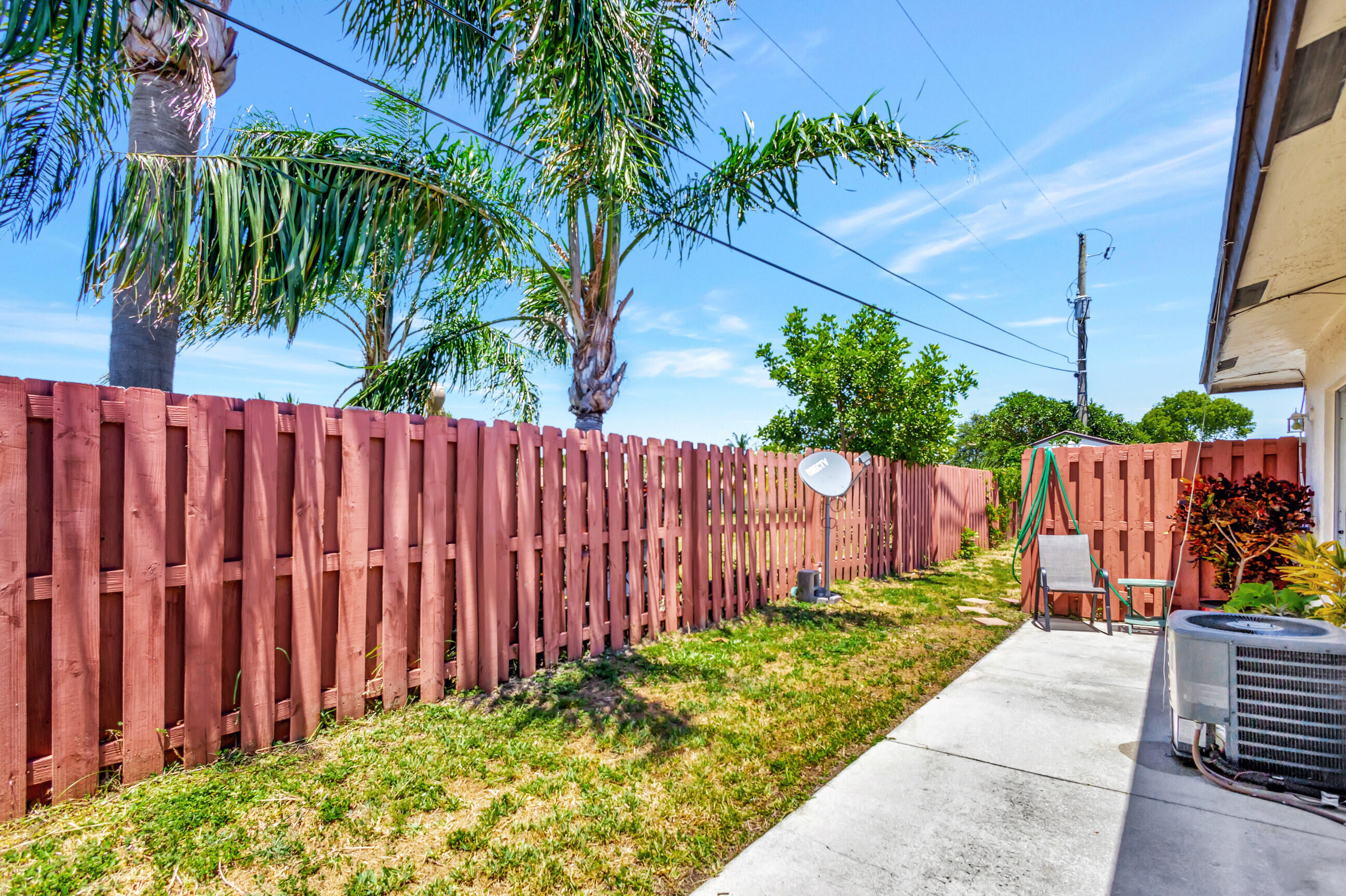 1919 Doffer Lane Juno Ridge, FL 33408 - Photo 20 of 24 20240523194900377121000000-o