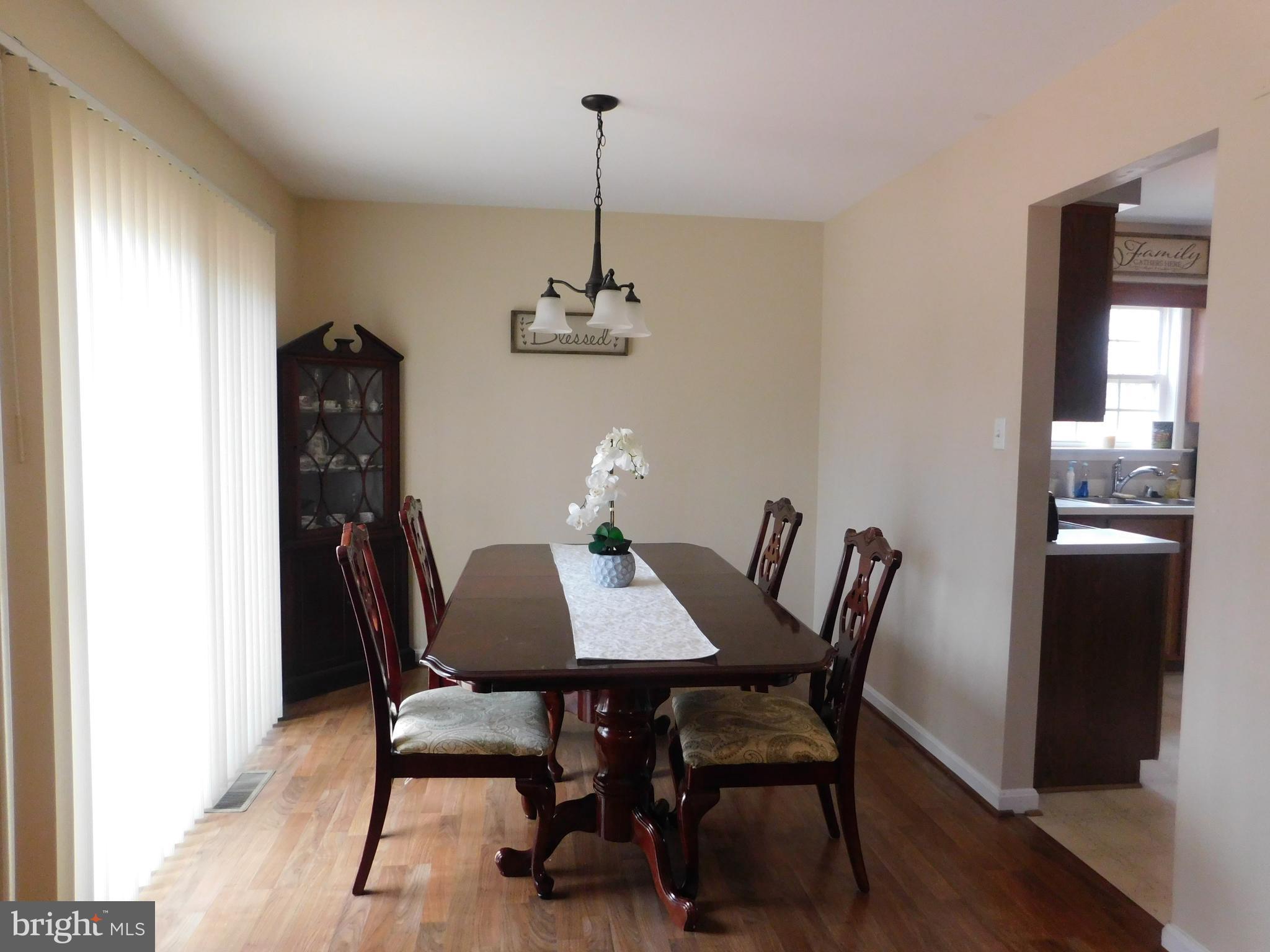 15 Myrtle Road Fredericksburg, VA 22405 - Photo 11 of 28 Dining Room