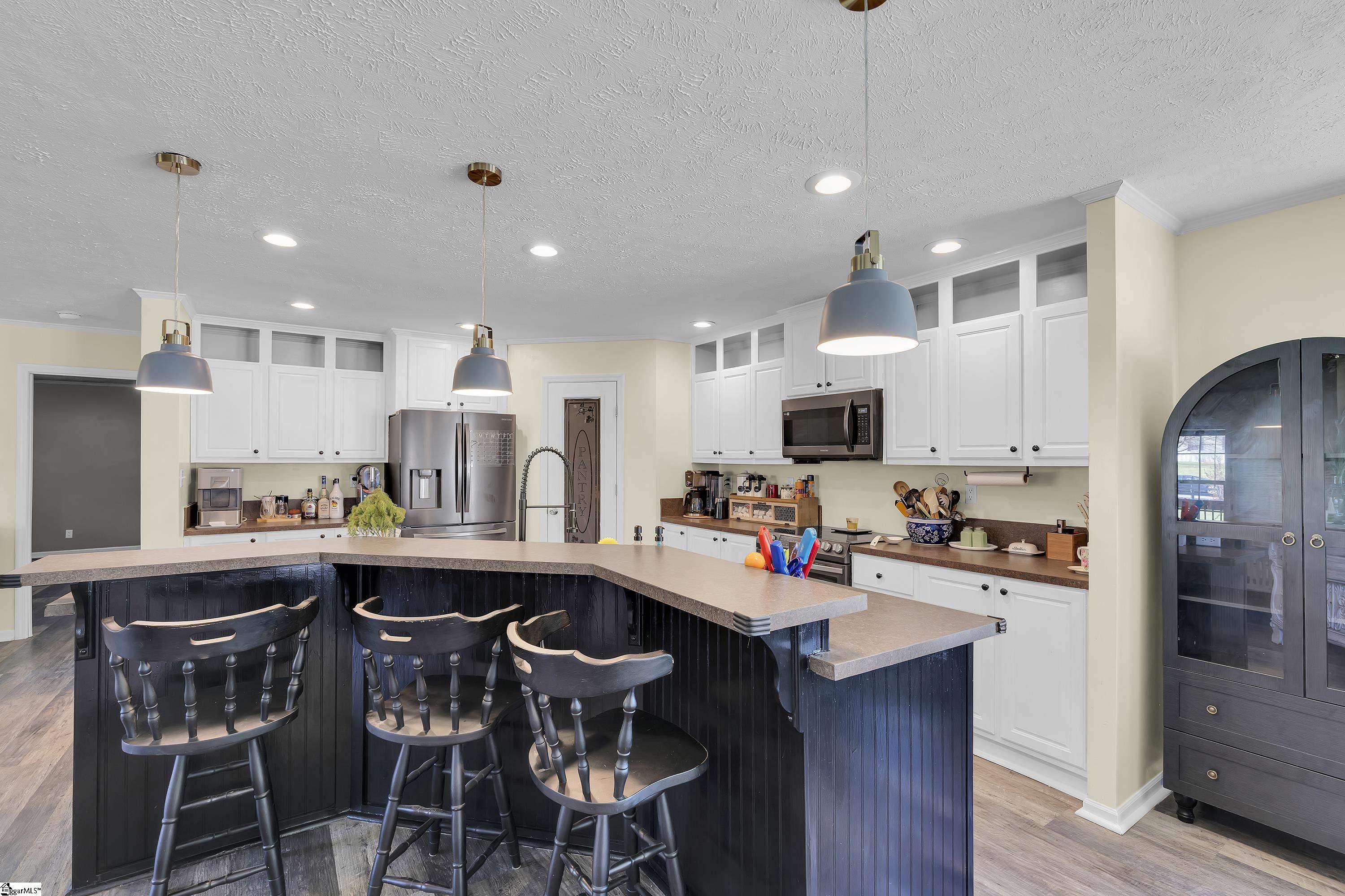 121 Capeview Lane Anderson, SC 29626 - Photo 11 of 46