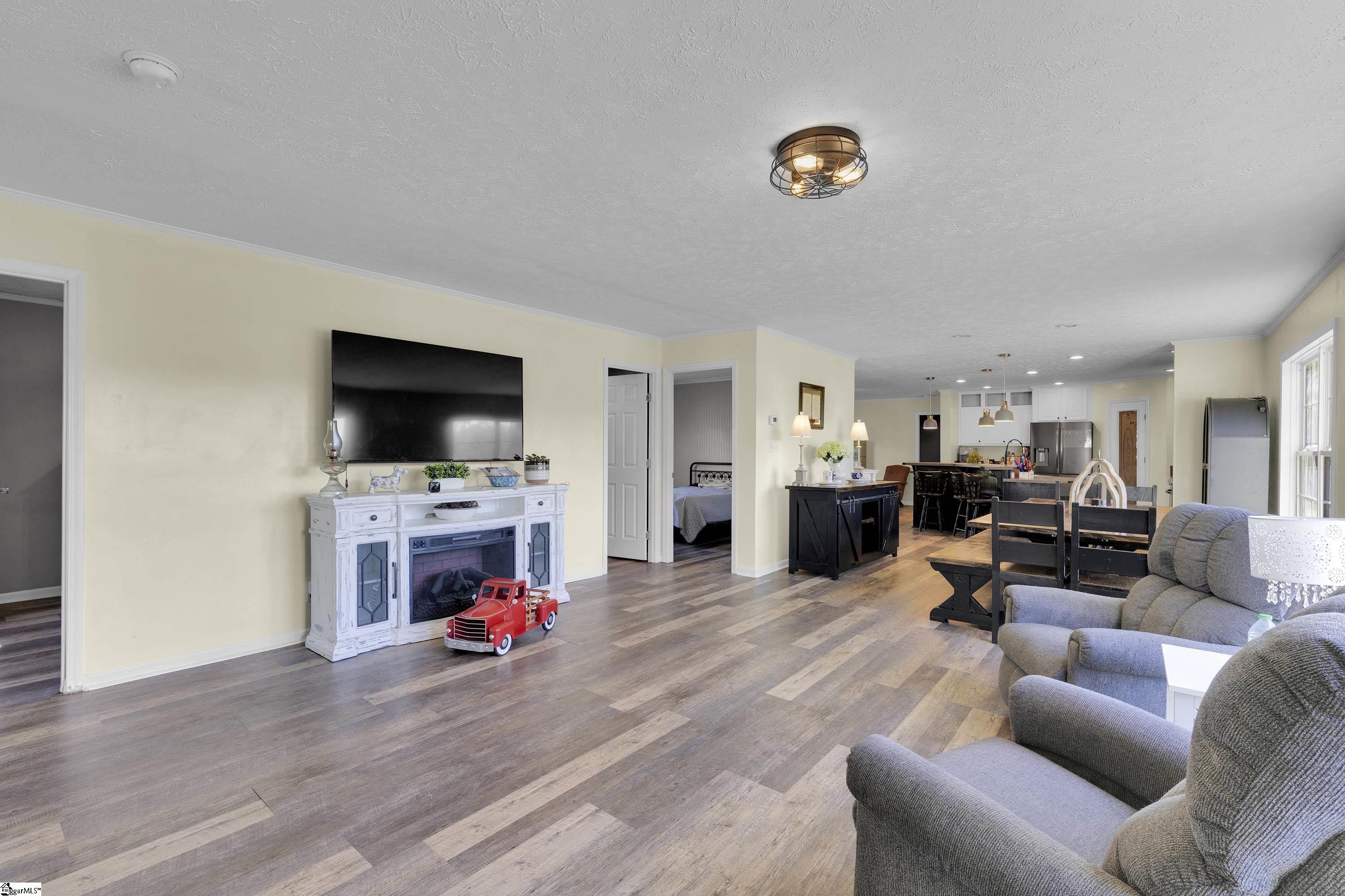 121 Capeview Lane Anderson, SC 29626 - Photo 12 of 46