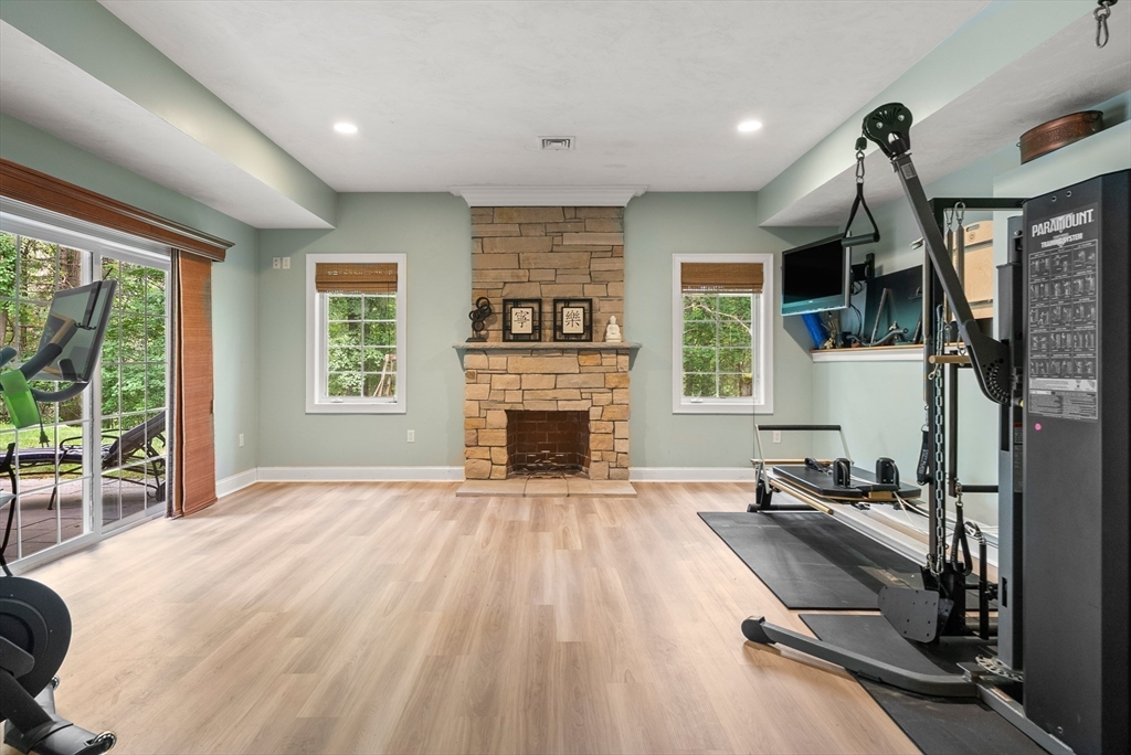 14 Harnden Road Foxboro, MA 02035 - Photo 32 of 40