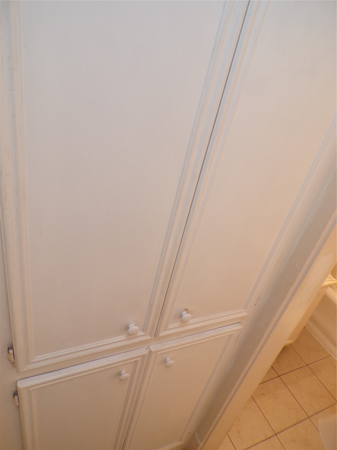 3416 Morrison Street, Unit 7 Houston, TX 77009 - Photo 17 of 21 Great and convenient cabinets in bath area.