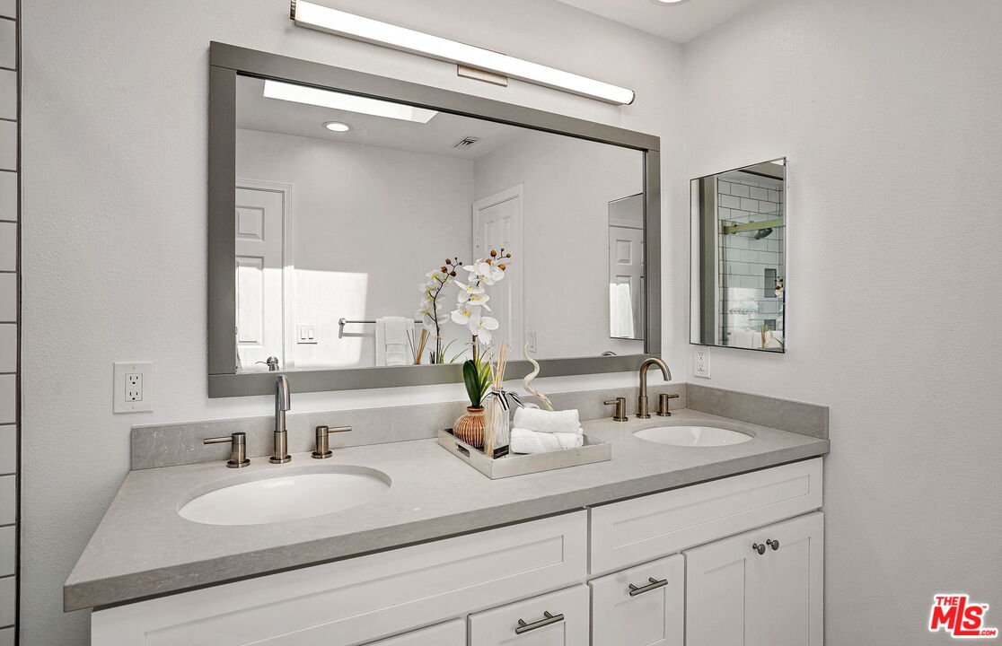 1908 Rockefeller Lane, Unit C Redondo Beach, CA 90278 - Photo 19 of 31