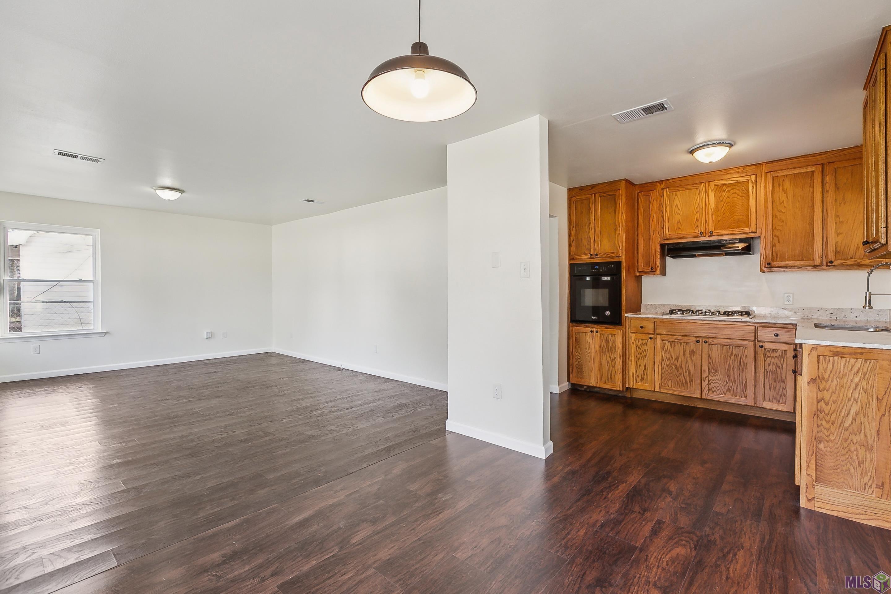 4524 Sycamore Street Baton Rouge, LA 70805 - Photo 4 of 9