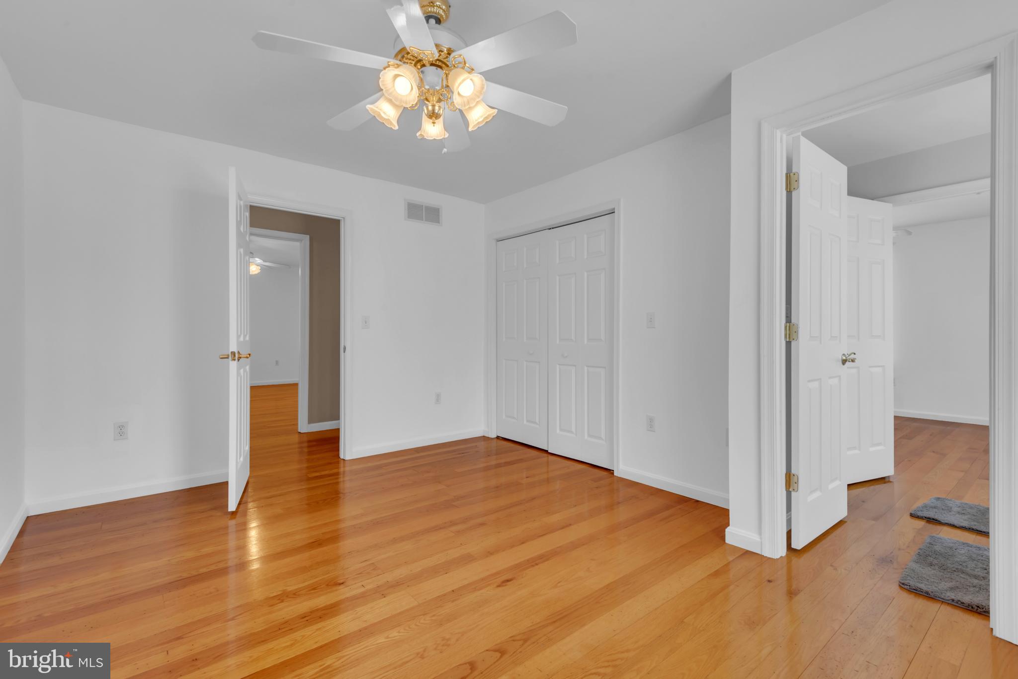934 Shore Acres Road Arnold, MD 21012 - Photo 24 of 30 Bedroom
