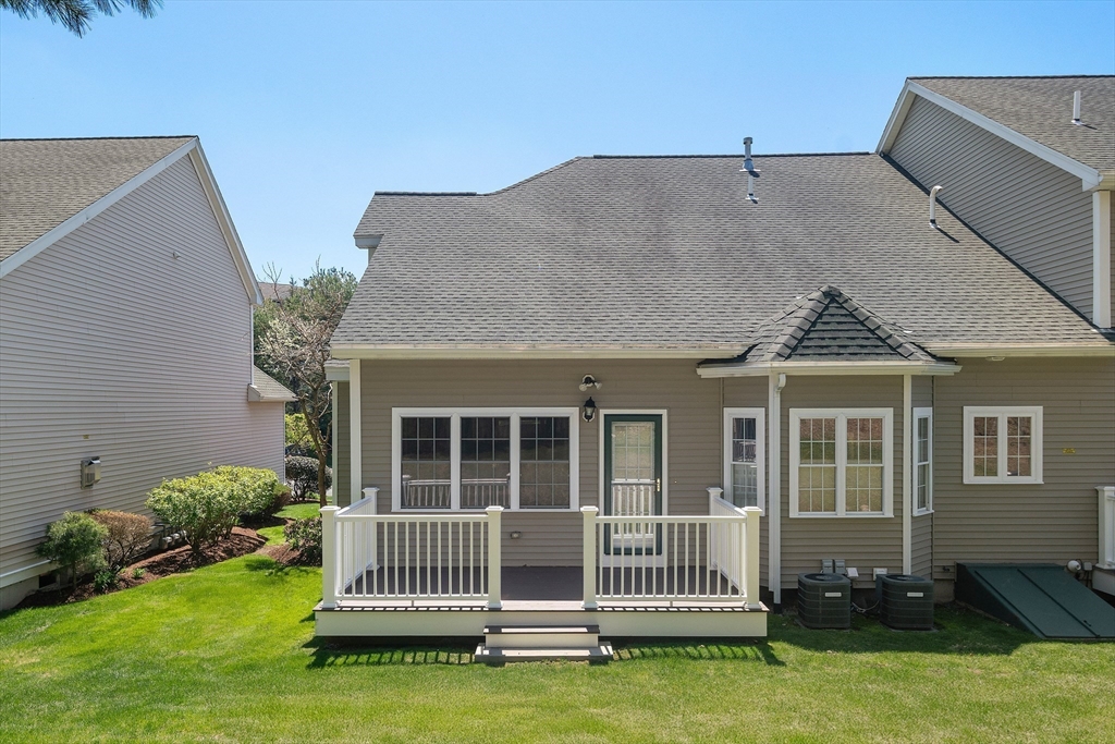 17 Indian Woods Way, Unit 17 Canton, MA 02021 - Photo 2 of 25