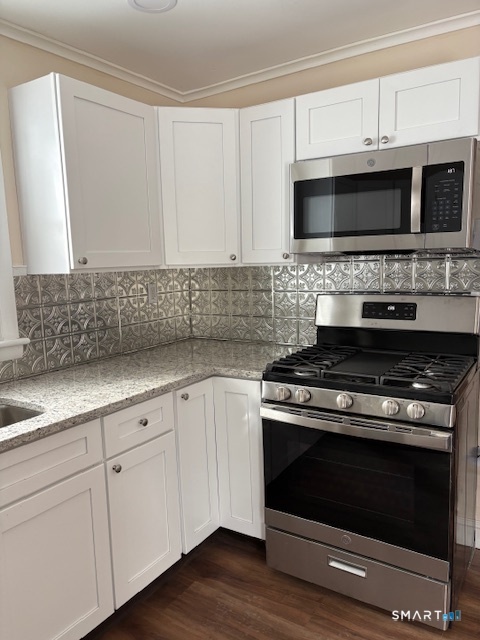 102 Elm Street Thomaston, CT 06787 - Photo 12 of 27