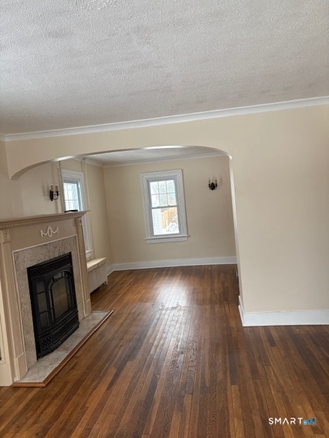 102 Elm Street Thomaston, CT 06787 - Photo 8 of 27