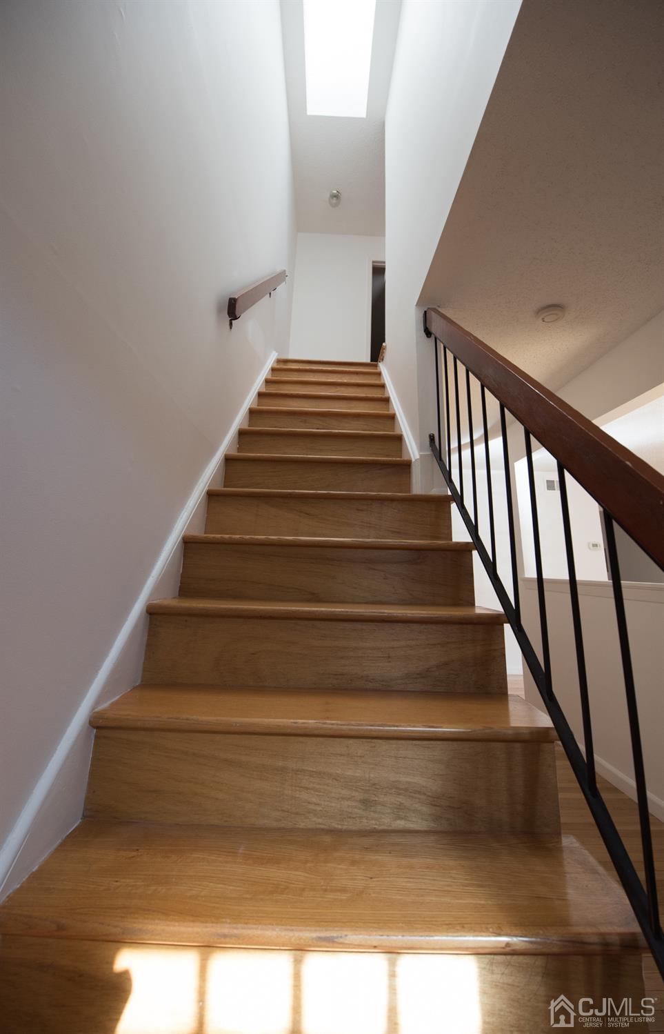 5403 Hana Road Edison, NJ 08817 - Photo 8 of 12 a view of entryway