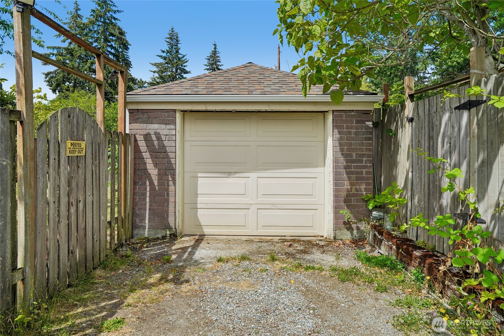 3004 Southwest Barton Street Seattle, WA 98126 - Photo 36 of 40