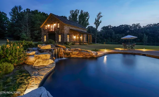 $12,500,000 | 8000 Highway 194, Williston, TN 38076