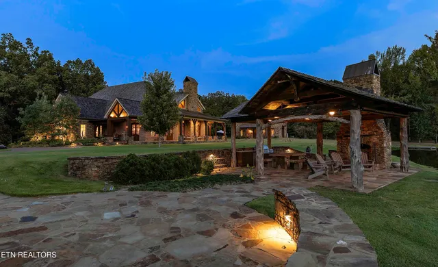 $12,500,000 | 8000 Highway 194, Williston, TN 38076