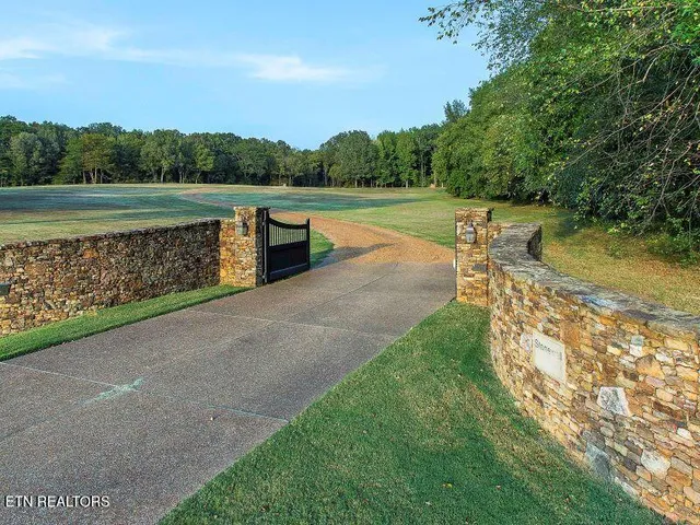 $12,500,000 | 8000 Highway 194, Williston, TN 38076