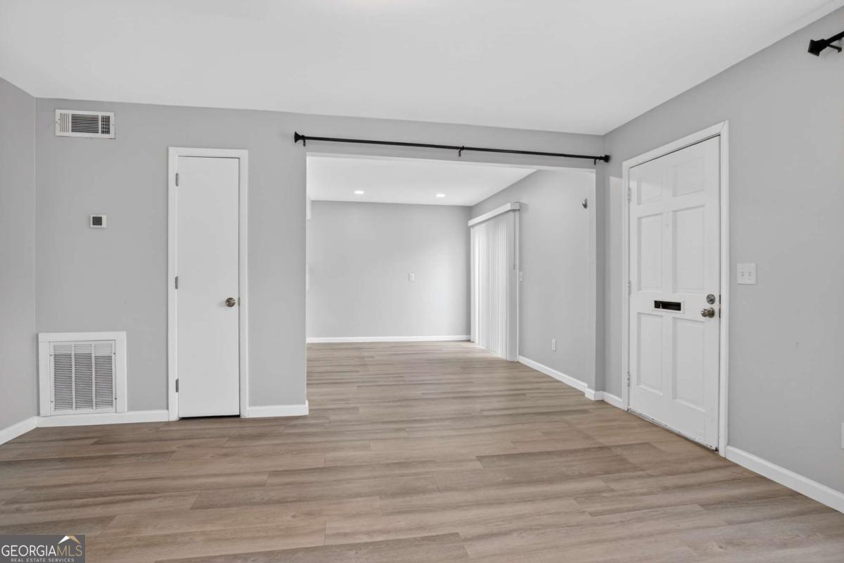 3549 Old Chamblee Tu Road, Unit J Atlanta, GA 30340 - Photo 3 of 20