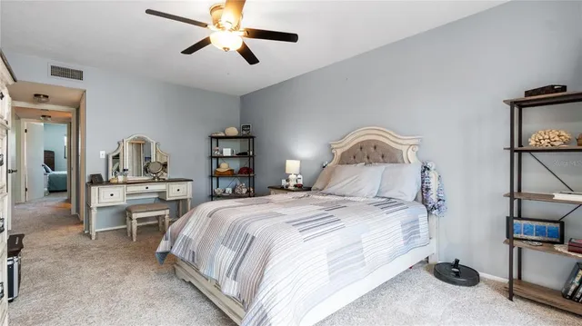 $199,900 | 8198 Terrace Garden Drive North, Unit 304, St. Petersburg, FL 33709