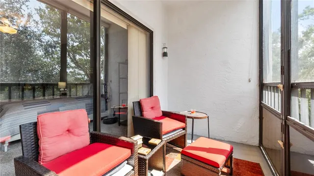 $199,900 | 8198 Terrace Garden Drive North, Unit 304, St. Petersburg, FL 33709