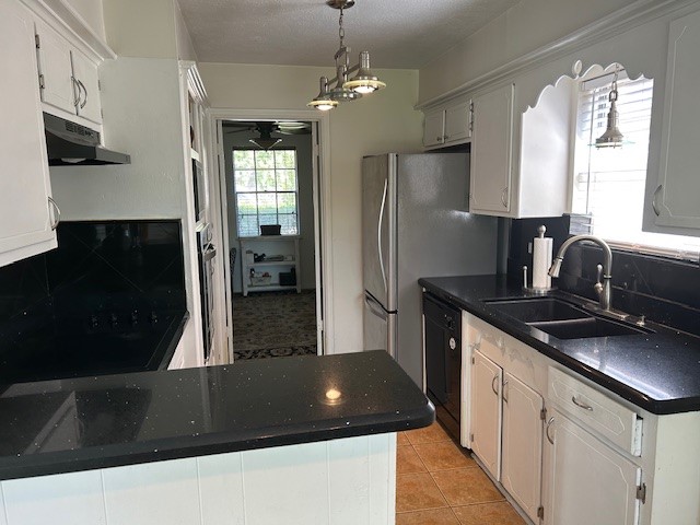 9615 Colleen Road Houston, TX 77080 - Photo 4 of 18 LIGHT AND BRIGHT