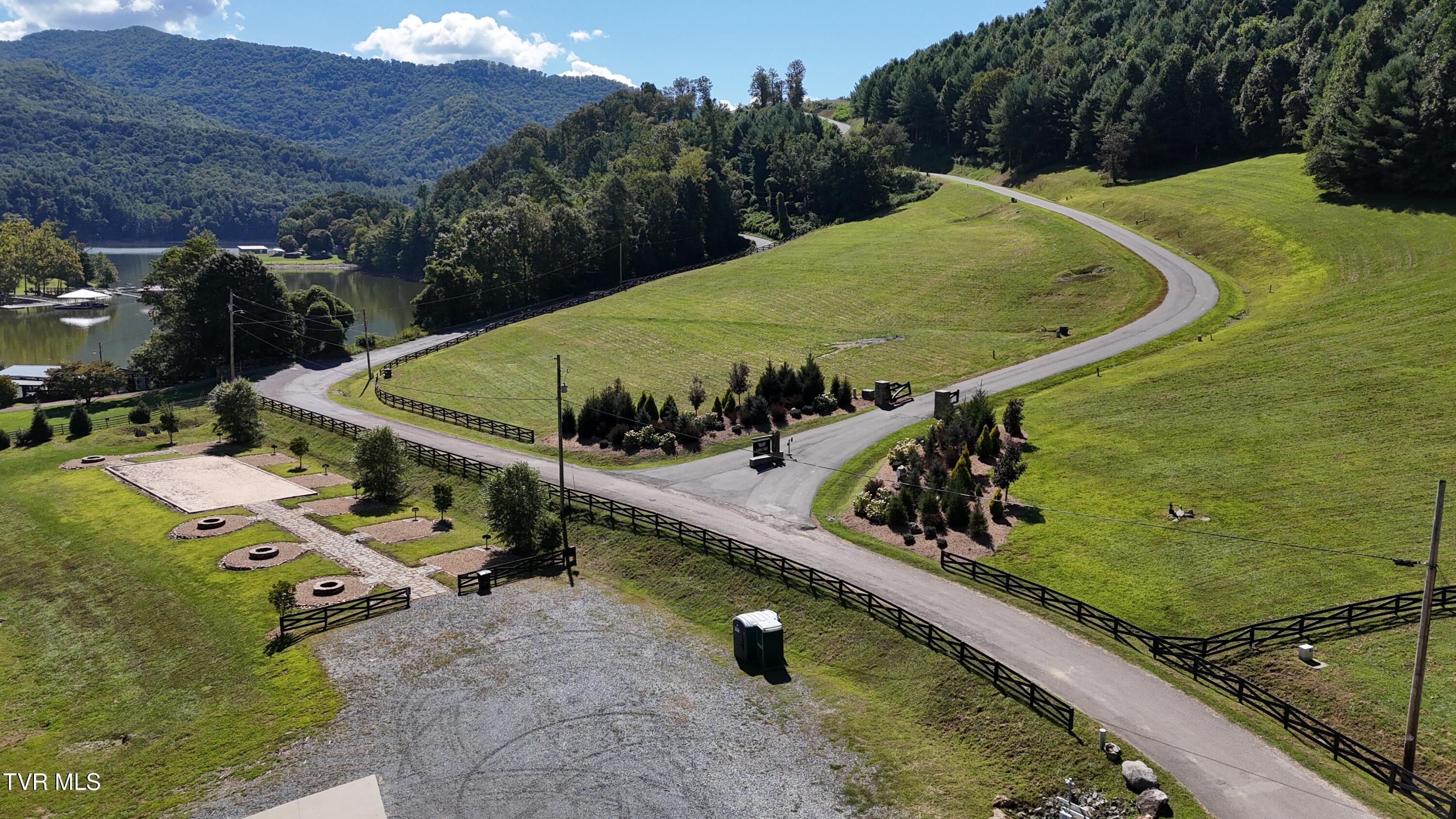 40 Cowan Town Road, Unit 40 Butler, TN 37640 - Photo 16 of 97 dji_fly_20250827_110810_0557_17563182539