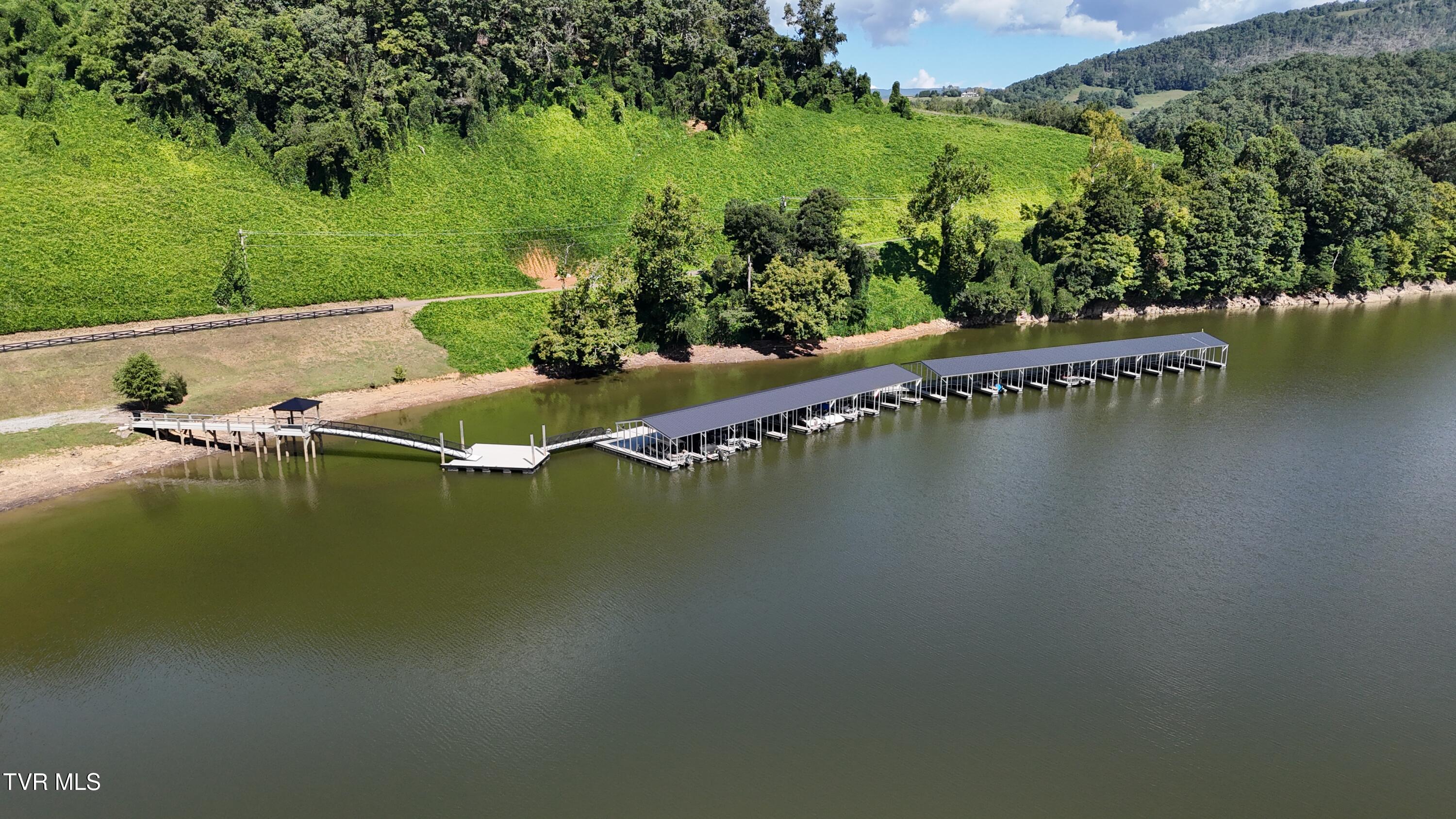 40 Cowan Town Road, Unit 40 Butler, TN 37640 - Photo 4 of 97 dji_fly_20250827_110532_0547_17563182574