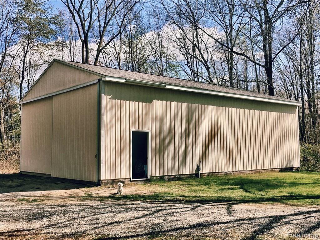 5690 Fisher Road Howell, MI 48855 - Photo 28 of 32 File May 01, 8 42 37 PM.jpeg