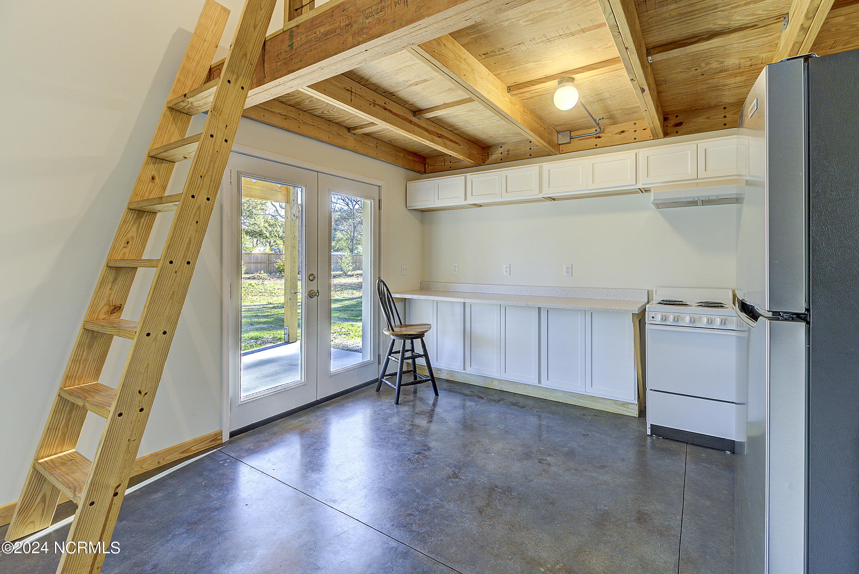 545 Hoover Road Hampstead, NC 28443 - Photo 6 of 19 IMG_3971_2_3_4_5