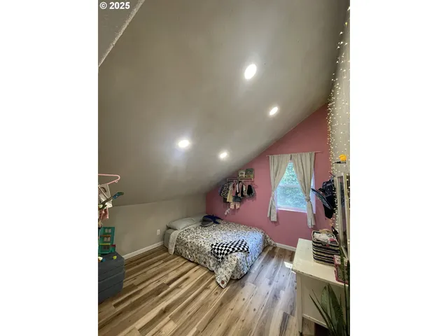 $334,900 | 53621 Weekly Creek Road, Myrtle Point, OR 97458