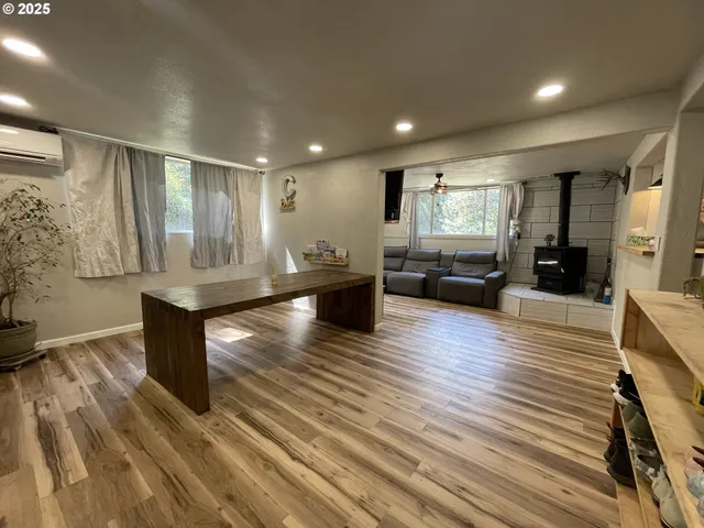 $334,900 | 53621 Weekly Creek Road, Myrtle Point, OR 97458