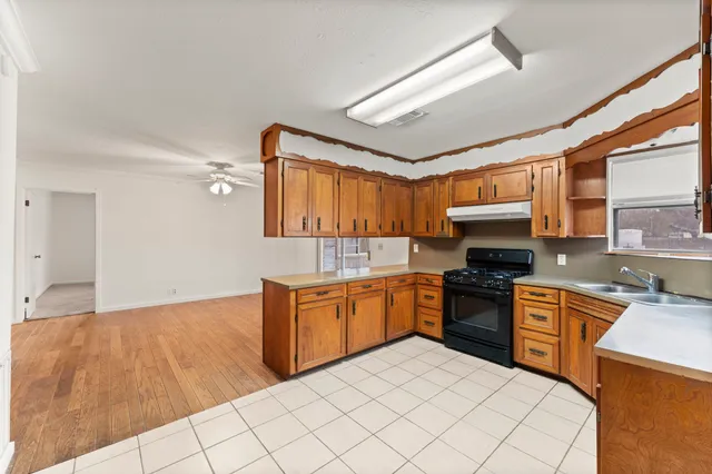 $1,700 | 26789 Hanna Road, Oak Ridge North, TX 77385