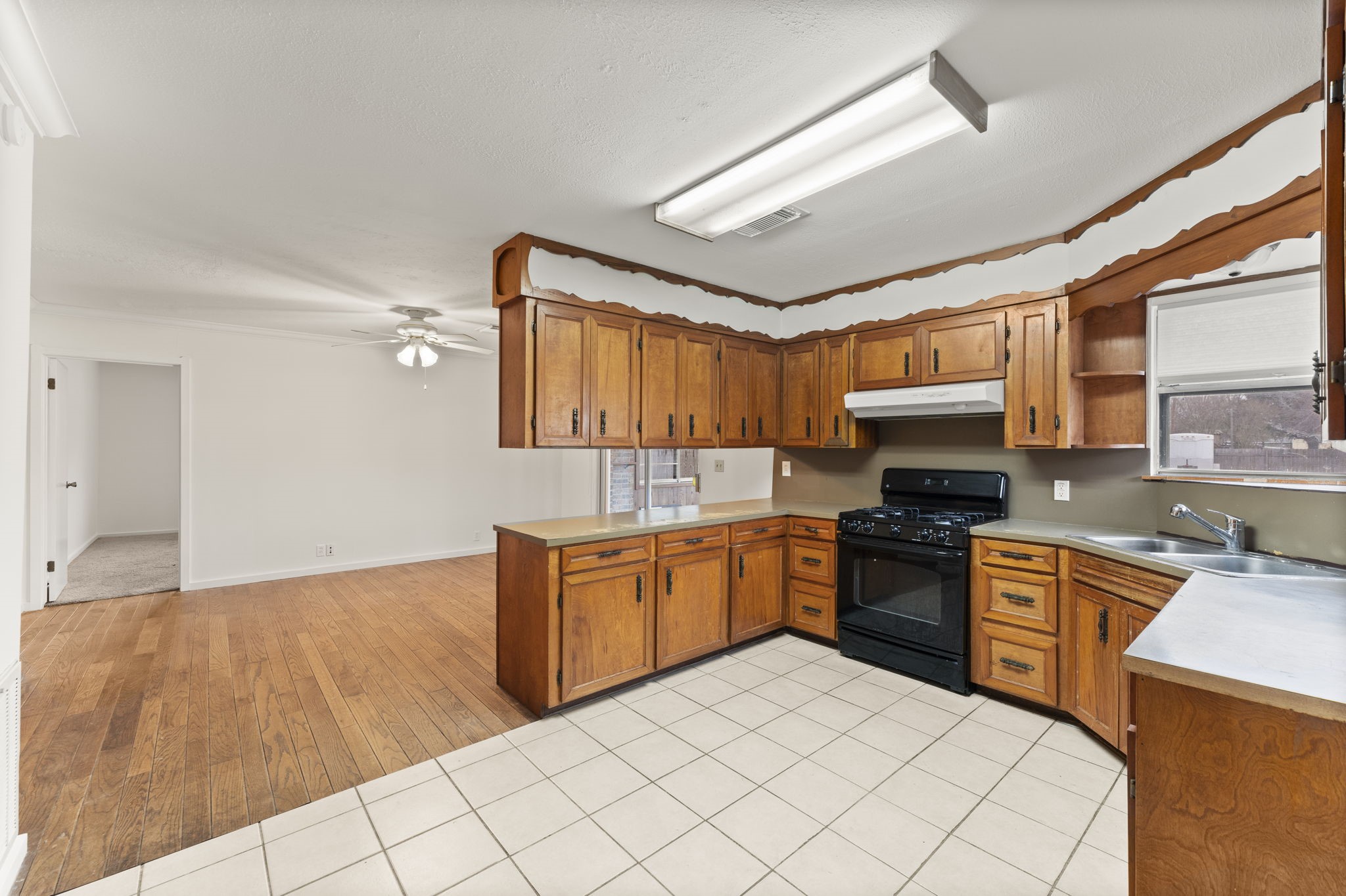 26789 Hanna Road Oak Ridge North, TX 77385 - Photo 11 of 14