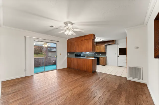 $1,700 | 26789 Hanna Road, Oak Ridge North, TX 77385